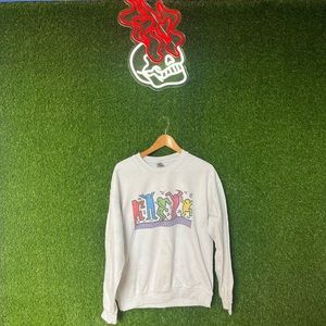 KEITH HARING CUSTOM CREWNECK SWEATSHIRT
Size Medium- Fits Small
8/10 Condition